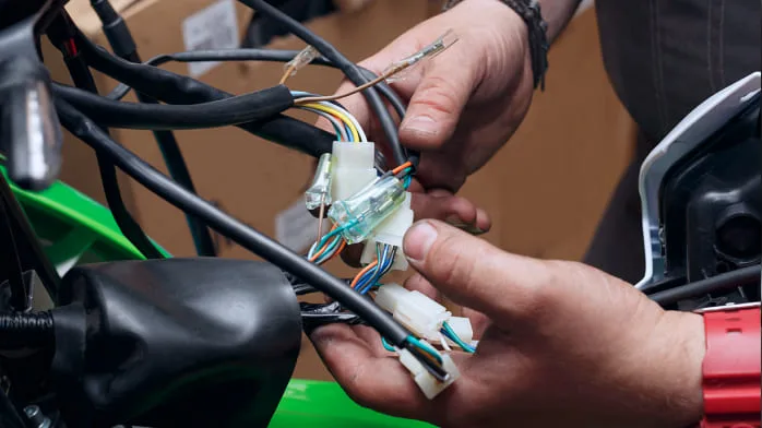 consejos para comprar repuestos de moto