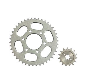 KIT PIÑON DEL/TRAS BOXER-100/150BM 6 HUECOS 15T/42T FOR 428