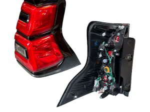 STOP TY PRADO NGR LED RH (18-ON)