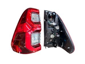 STOP TY HILUX LED 2.8/4.0 LH (21-ON)