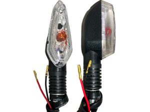 DIREC DEL/TRAS AKT-125/150 NE EVO LENTE TRANSP (PAR) JS012