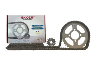 KIT ARRASTRE PLATEADO BOXER CT-100ES MN 14T/42T + 428HX132L (2020/2025 UMA)