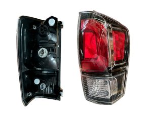 STOP TY TACOMA RH (21-ON)