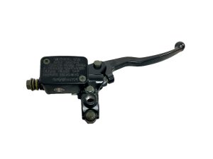 BOMBA DE FRENO DEL CON MANIGUETA Y TROMPO CUADRADO PULSAR-135LS/180 DTS-I/DISCOVER-125/150ST MIYAZUKA